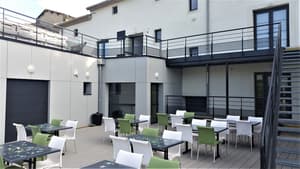 thumbnail: Terrace/patio