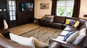 thumbnail: Living room