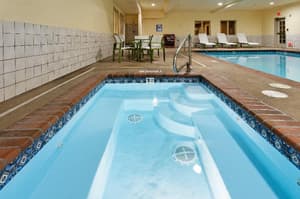 thumbnail: Pool