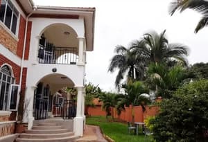 thumbnail: Exterior