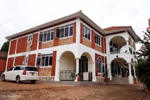 thumbnail: Front of property