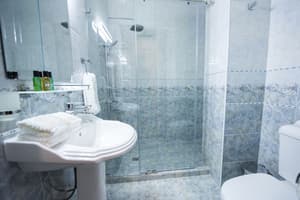 thumbnail: Bathroom