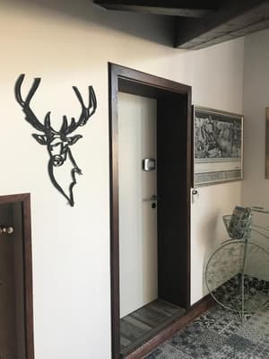 thumbnail: Interior