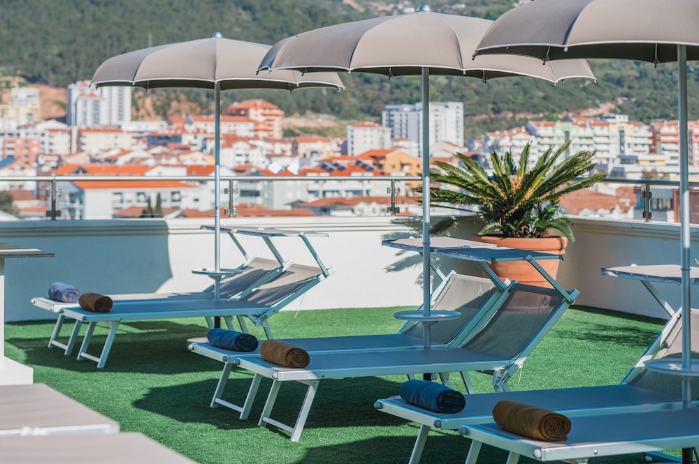 Rooftop pool
