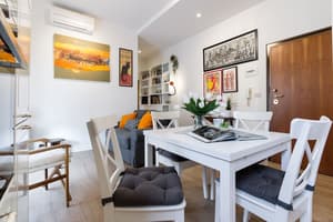 thumbnail: In-room dining