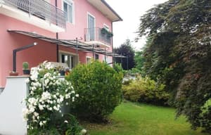 thumbnail: Exterior