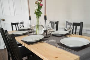 thumbnail: In-room dining