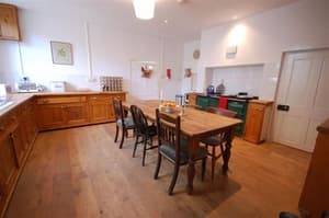 thumbnail: Breakfast area