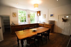 thumbnail: Breakfast area