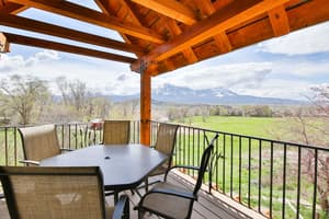 thumbnail: Terrace/patio