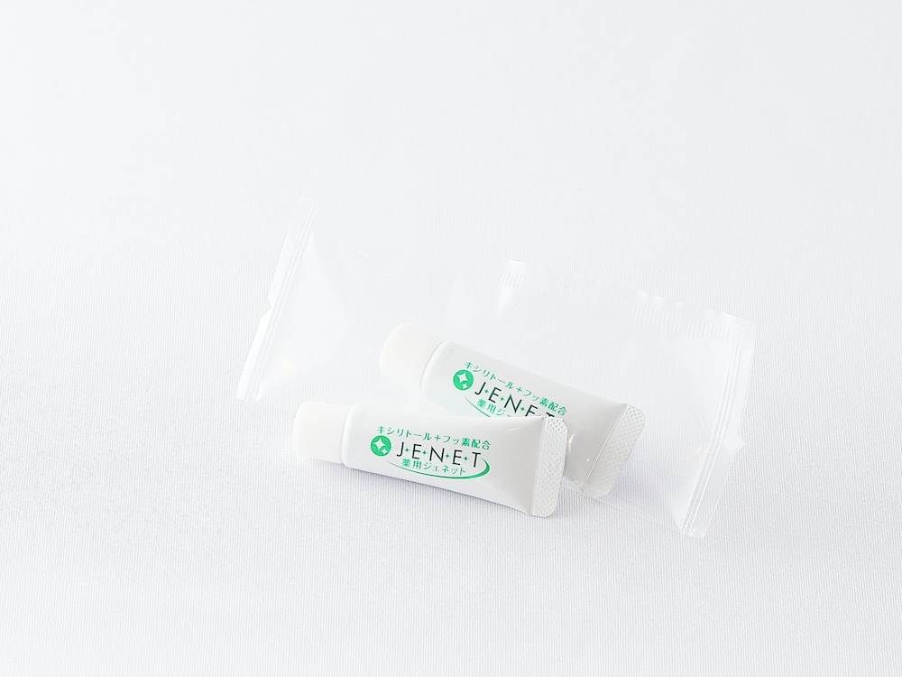 Bathroom amenities