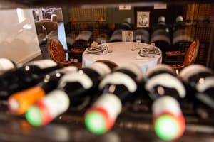 thumbnail: Restaurant