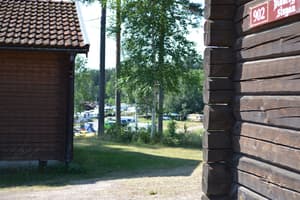 thumbnail: Exterior
