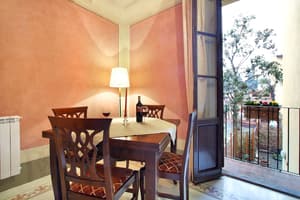 thumbnail: Interior