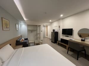 thumbnail: Room