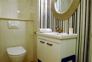 thumbnail: Bathroom sink