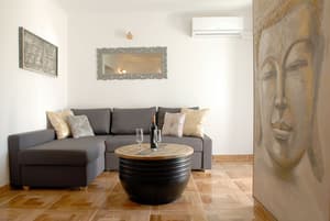 thumbnail: Living area