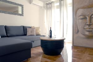 thumbnail: Living area