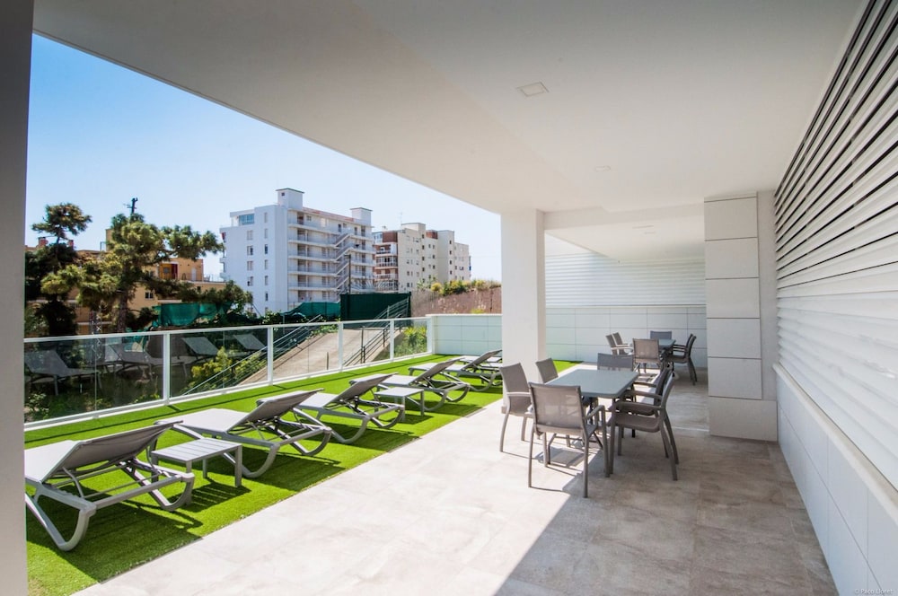 Sundeck