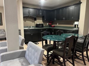 thumbnail: Front of property