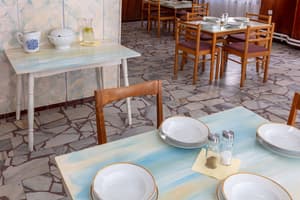thumbnail: Breakfast area