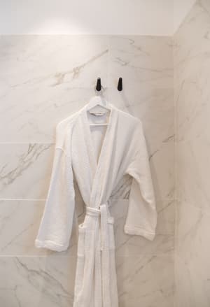 thumbnail: Bathroom amenities