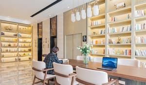 thumbnail: Business center
