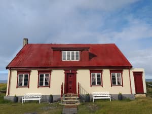 thumbnail: Front of property