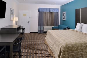 thumbnail: In-room dining
