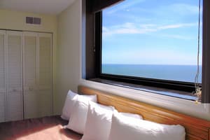 thumbnail: Interior detail