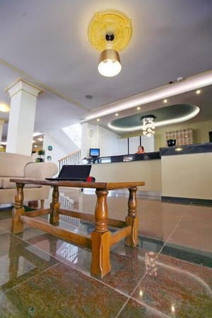 thumbnail: Reception
