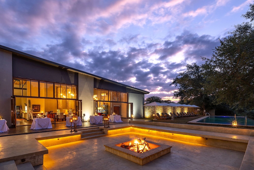 Front of property - evening/night