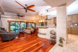 thumbnail: Living room