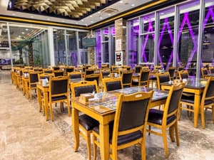 thumbnail: Restaurant