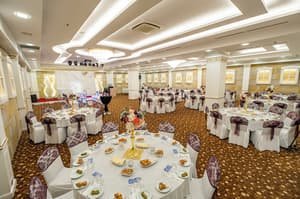 thumbnail: Indoor wedding