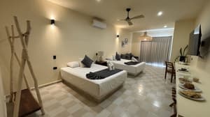 thumbnail: Interior detail