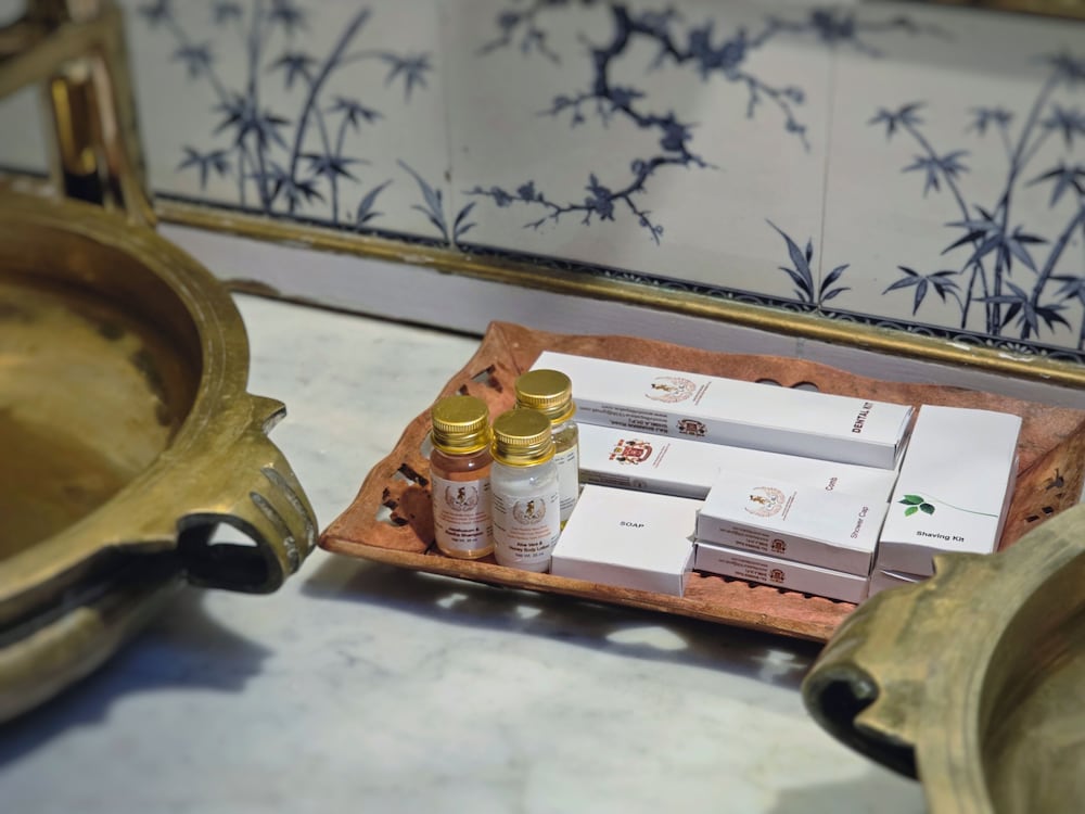 Bathroom amenities