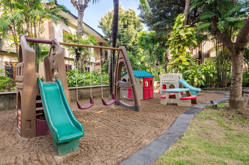 Children's play area - outdoor