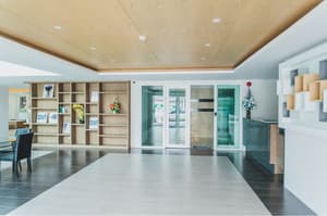 thumbnail: Interior detail