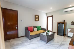 thumbnail: Living area