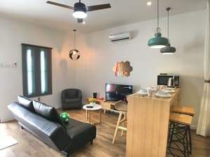 thumbnail: Living area