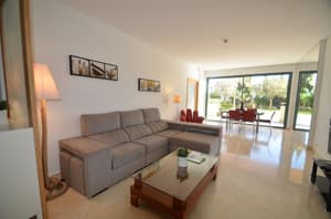 thumbnail: Living room