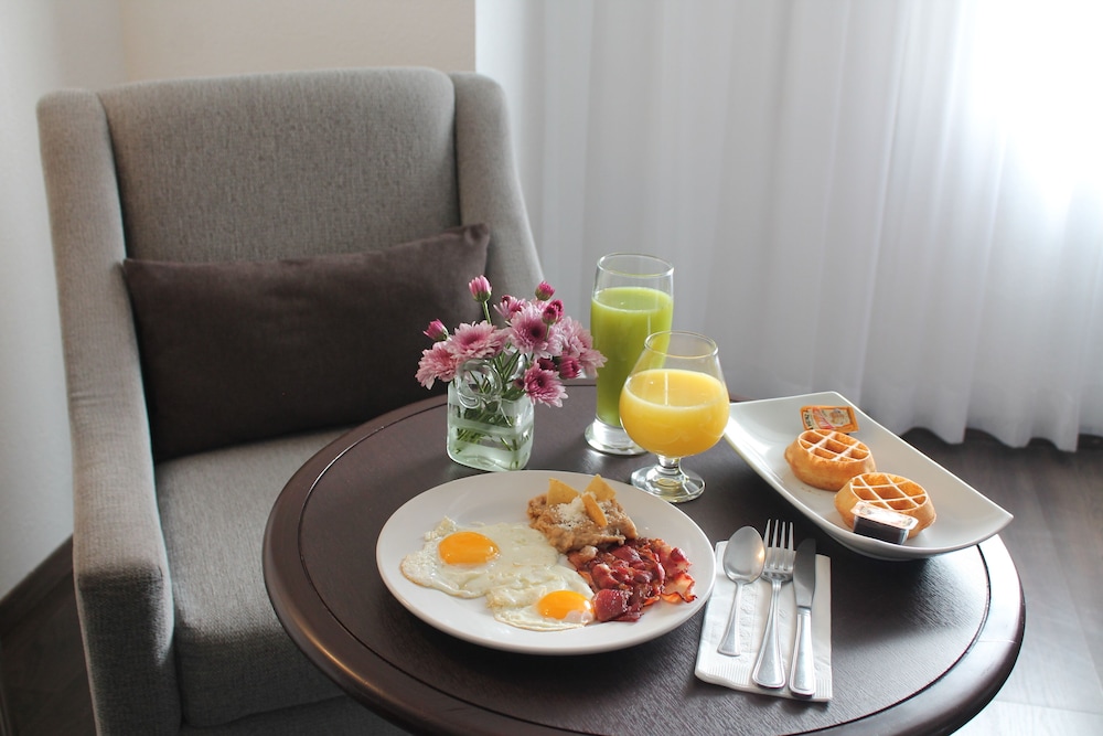 In-room dining