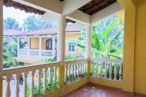 thumbnail: Balcony