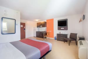 thumbnail: Room