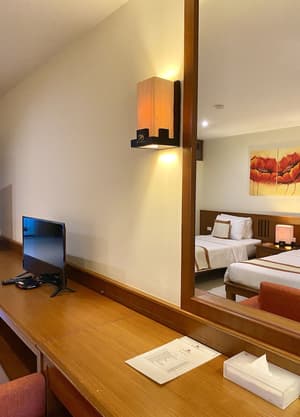 thumbnail: Room