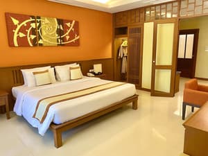 thumbnail: Room