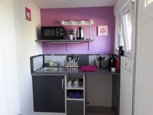 thumbnail: Private kitchenette