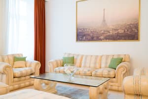 thumbnail: Living area
