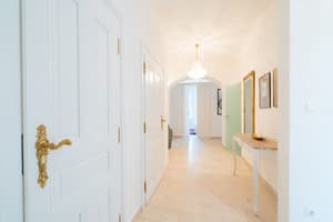 thumbnail: Hallway